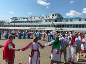 Этноэкспедиция "Волга - река мира" прибывает в Чувашию