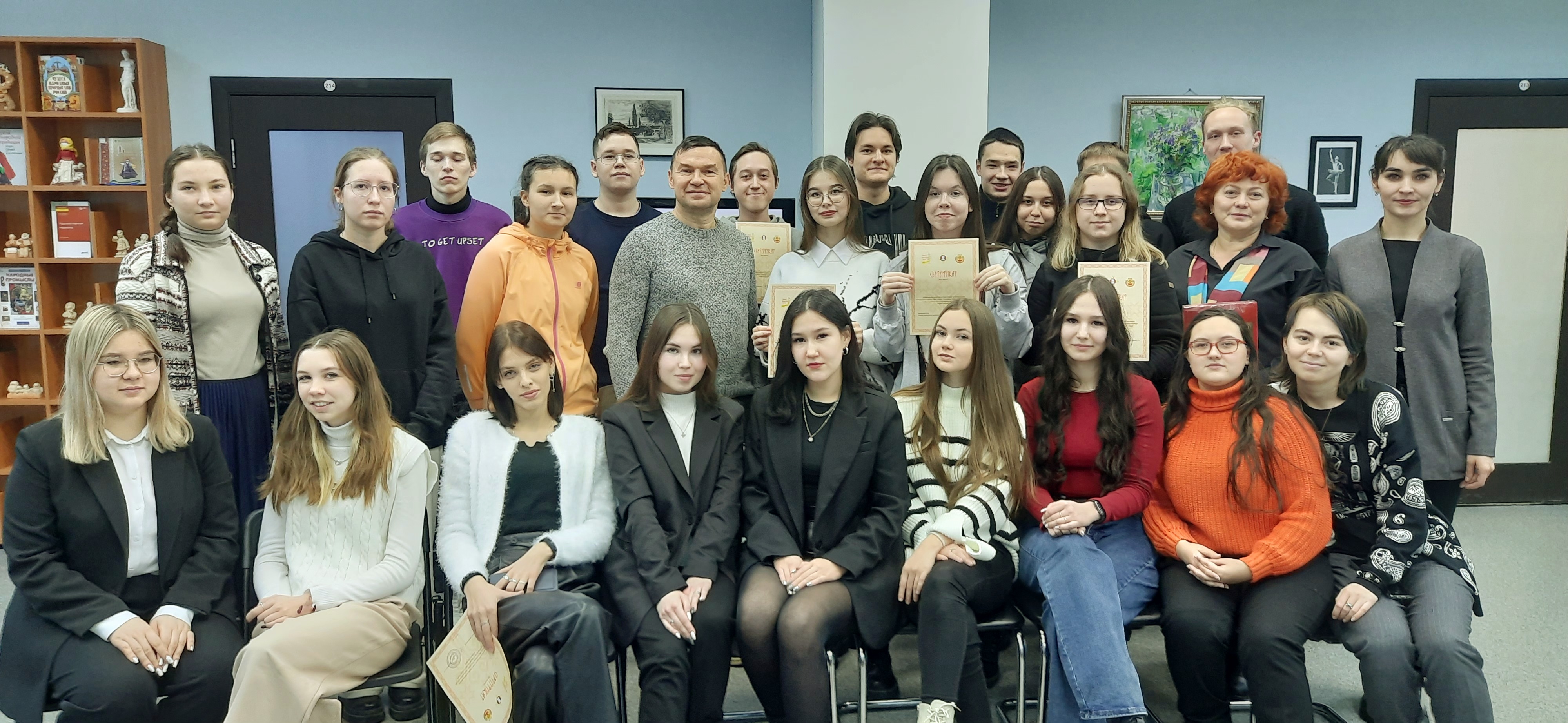 Вы сейчас просматриваете Встреча студентов с председателем Союза чувашских краеведов Сергеем Сорокиным